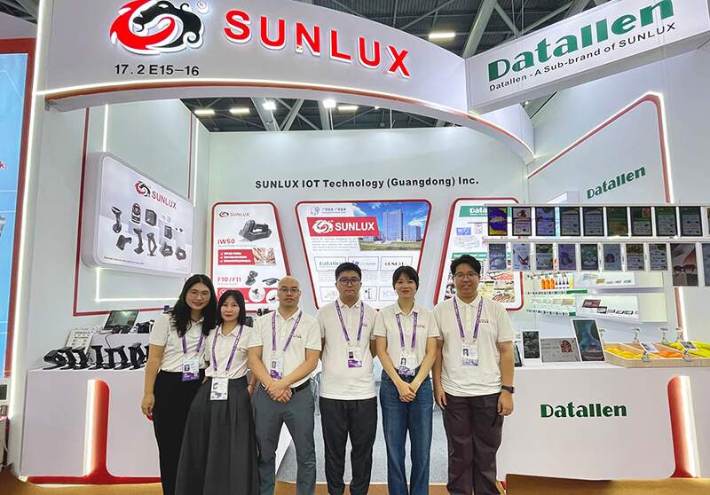 Canton Fair 2026 Day 1 | Sunlux & Datallen Smart Display Solutions in Action